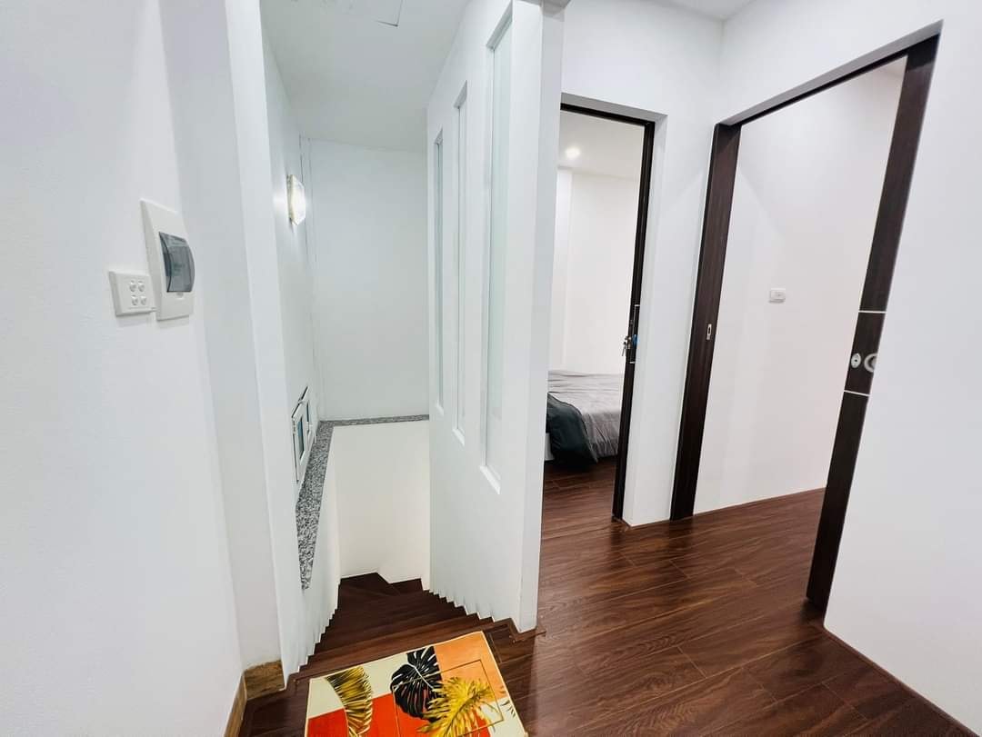 Bán nhà 63m2 phố Âu Cơ, Tây Hồ Thang máy Doanh thu khủng Giá 8.2 Tỷ.