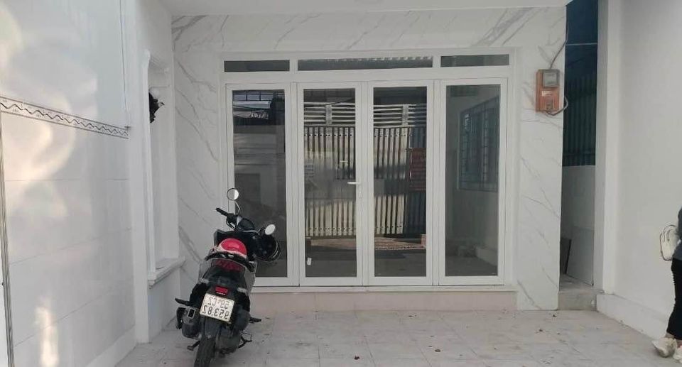 NHÀ MỚI NGANG GẦN 5m HXH KDC NAM LONG RA MT VÕ THỊ NHỜ VÀI MÉT - DÒNG TIỀN 12tr/th - QUẬN 7 BÁN GẤP 6,8TỶ.