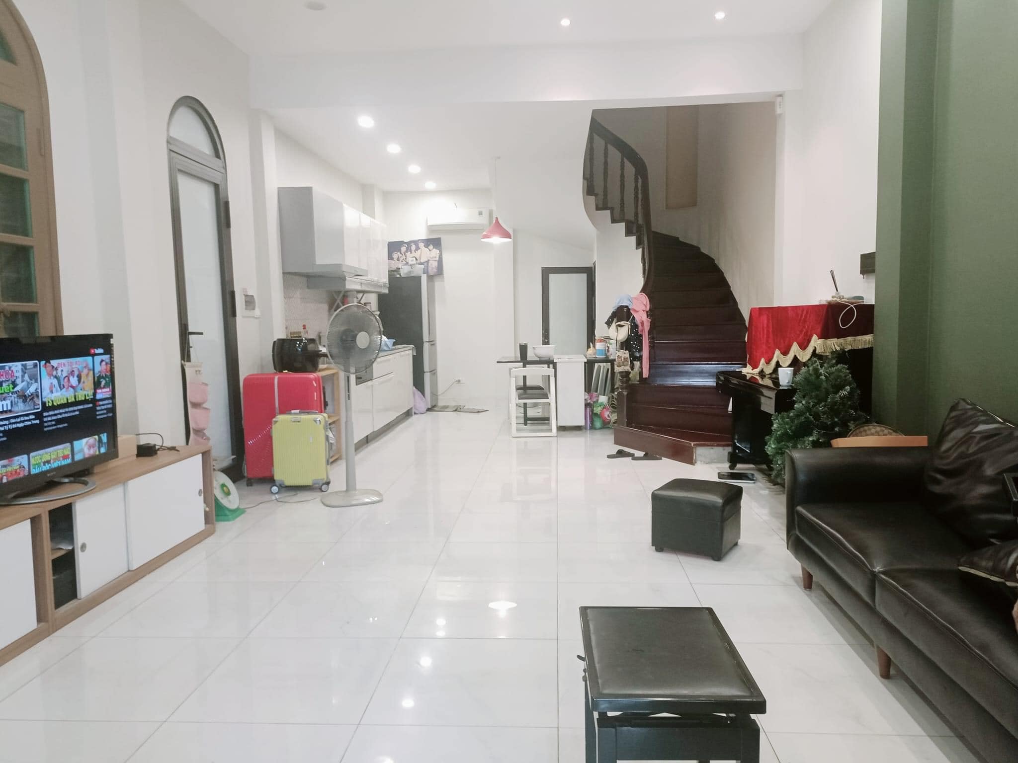 MẶT PHỐ LẠC NGHIỆP QUẬN HAI BÀ-LÔ GÓC-KINH DOANH-VIEW CÔNG VIÊN-Ở NGAY-45M 16TỶ.