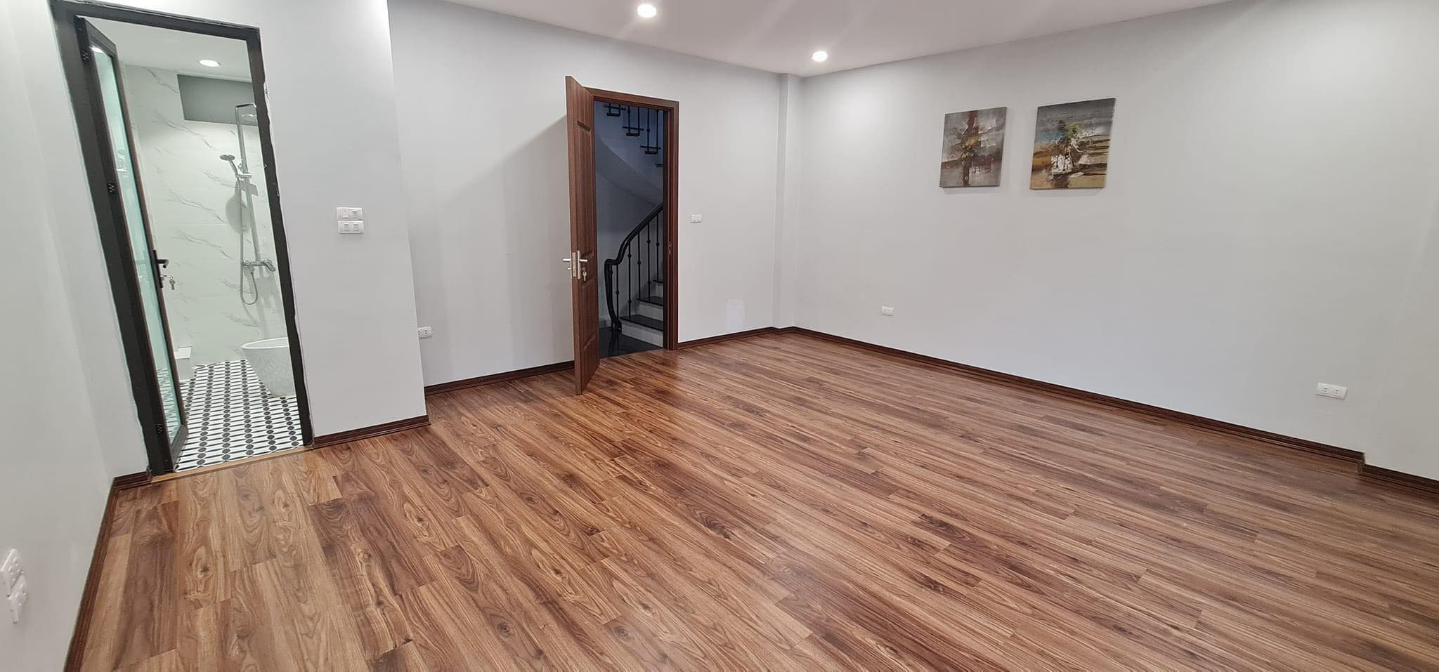 NHÀ THANG MÁY NGUYỄN AN NINH - 40M x 5T - NGÕ RỘNG, Ô TÔ VÀO NHÀ - GIÁ 7.9 TỶ.