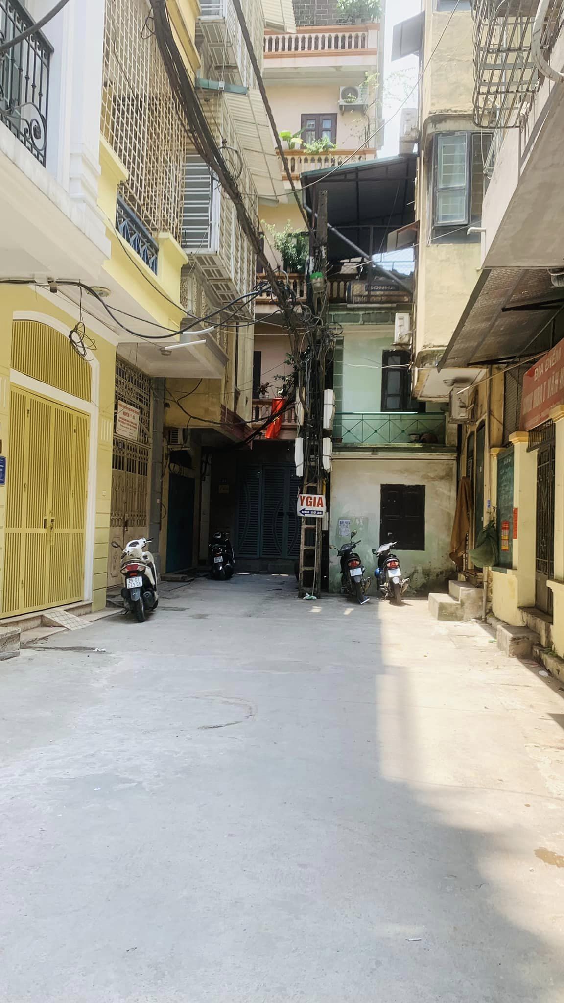 Bán nhà đẹp Nguyễn Công Trứ, 95m2, 6 Tầng Thang Máy – Ô tô – Kinh doanh giá 16,x tỷ.