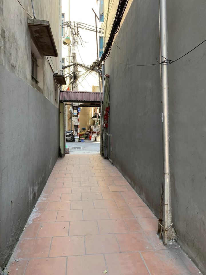 LÊN PHÁT NỔ NGAY 27m-5T-nhỉnh 3 TỶ-Phố CỰ LỘC-TT THANH XUÂN( Tiếp tục thương lượng).