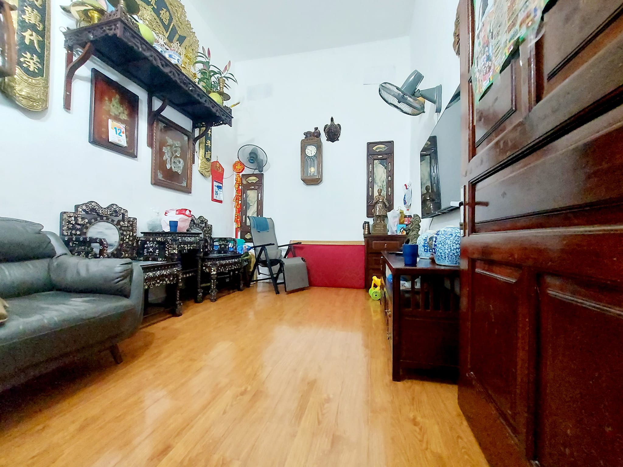 Siêu Hiếm, Bán nhà Trung Kính, Trần Duy Hưng 55m2, gần phố, giá đầu tư.