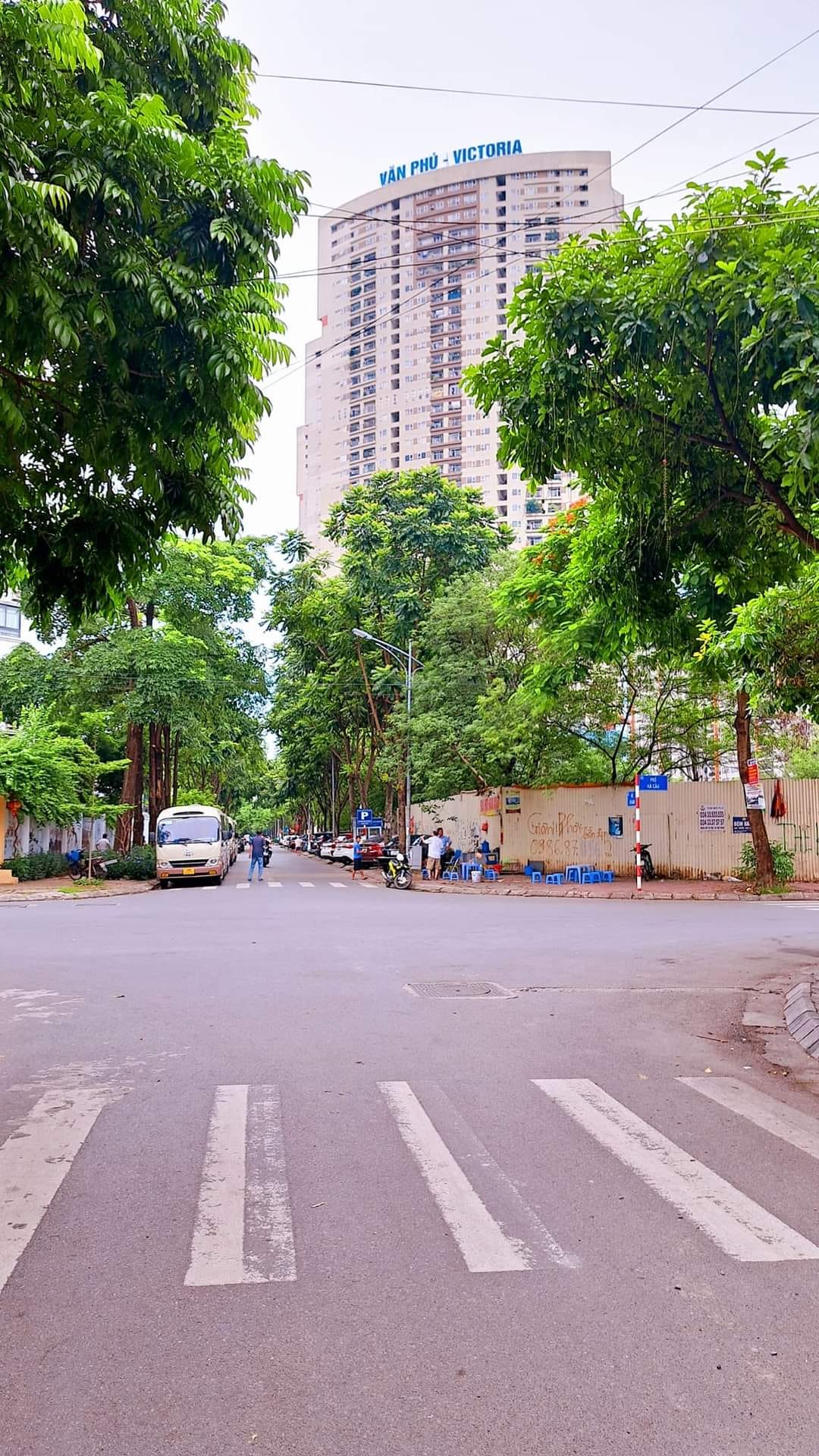 nhà Văn Phú, Hà Đông, 50/58 m2, 5 tầng, 5.5 m mặt tiền, giá nhỉnh hơn 9 tỷ