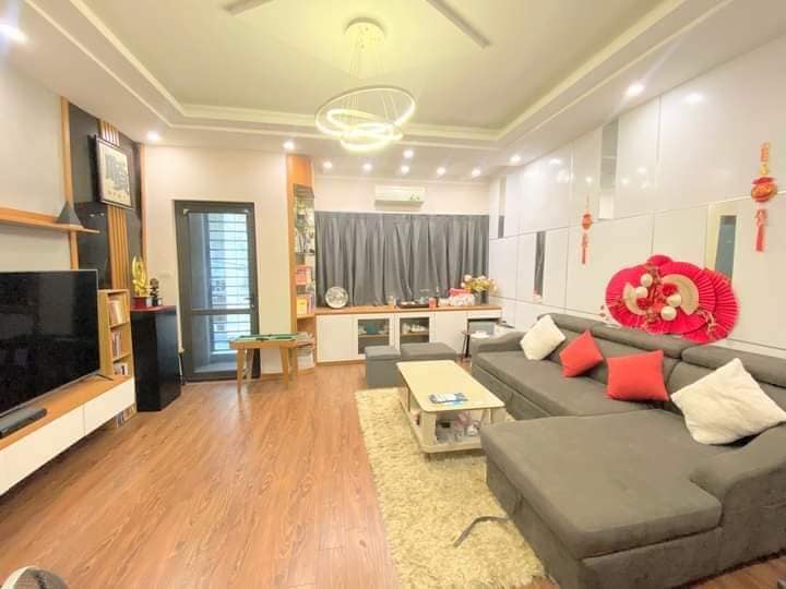 Bán nhà Nguyễn Khuyến - Văn Quán lô góc, nhà đẹp, gần phố 36mx5T 3 tỷ..