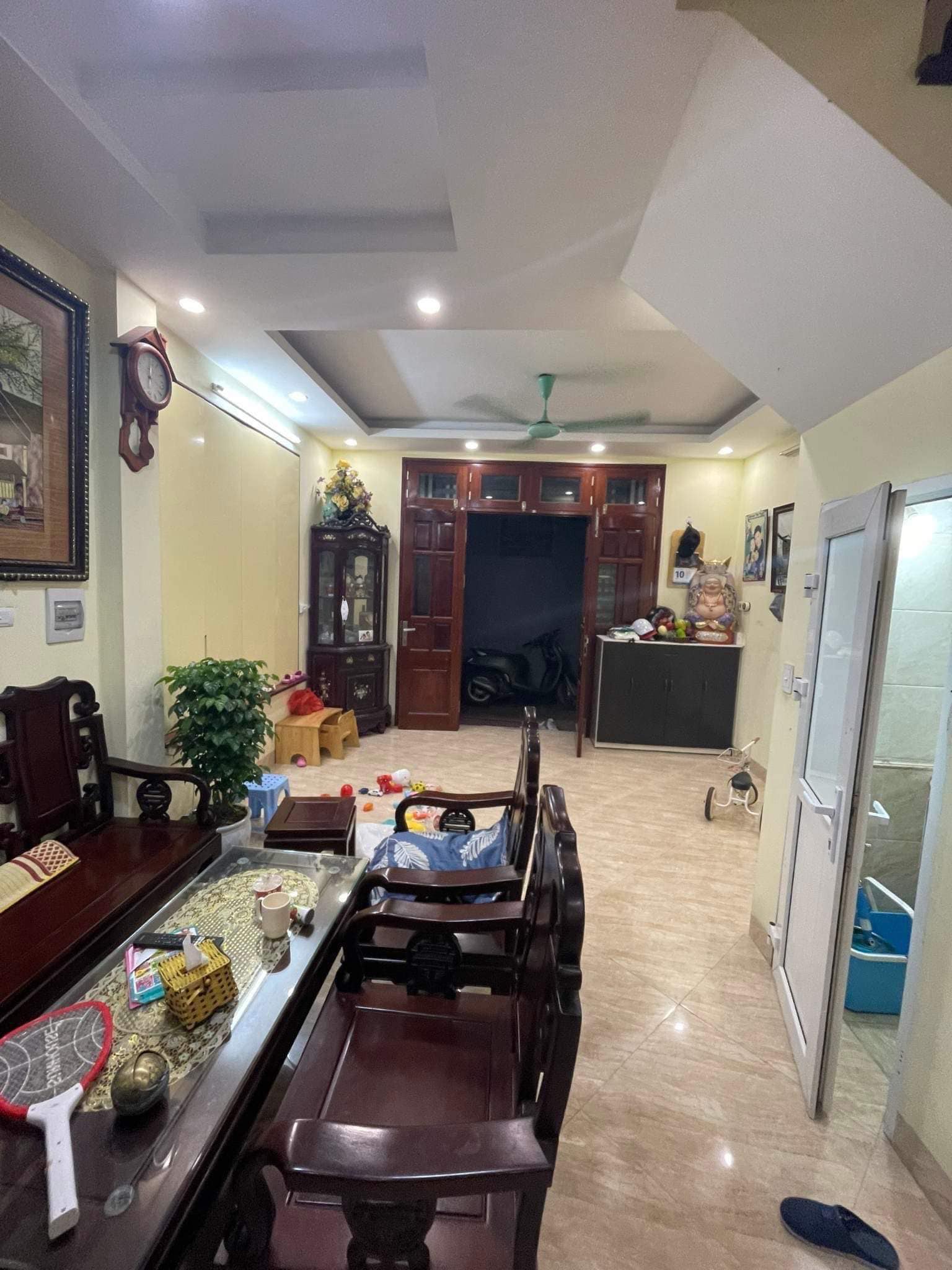 Cần bán nhanh nhà riêng Nguyễn Thị Đinh - 4T x 47m2 30m ra phố ở ngay chỉ 6.55 tỷ.