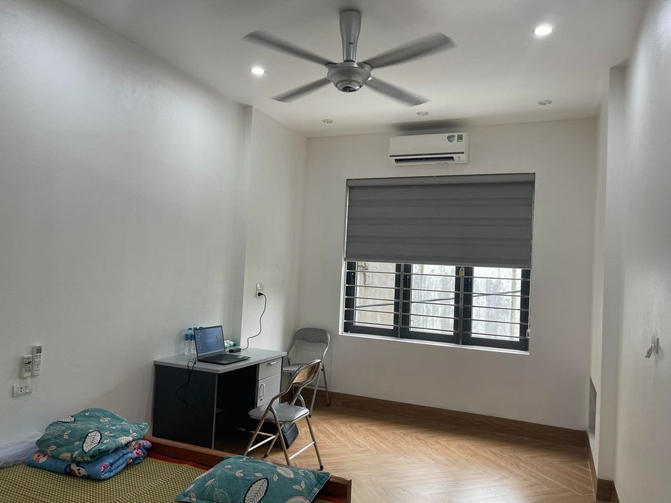 Nhà 3 tầng diện tích 50m2 tại Trâu Quỳ, Gia Lâm giá 4 tỷ.