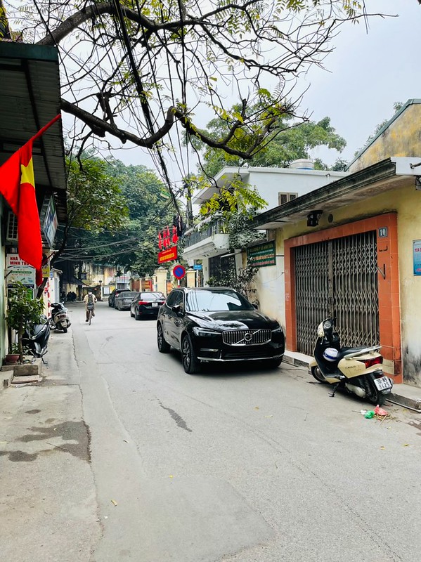 CHỦ MỚI KÝ GỬI bán căn nhà Hòa Bình, DT 92m2 ,10 TỶ2 ,giảm sâu nhính 5 tỷ , kế bênh Quận 11