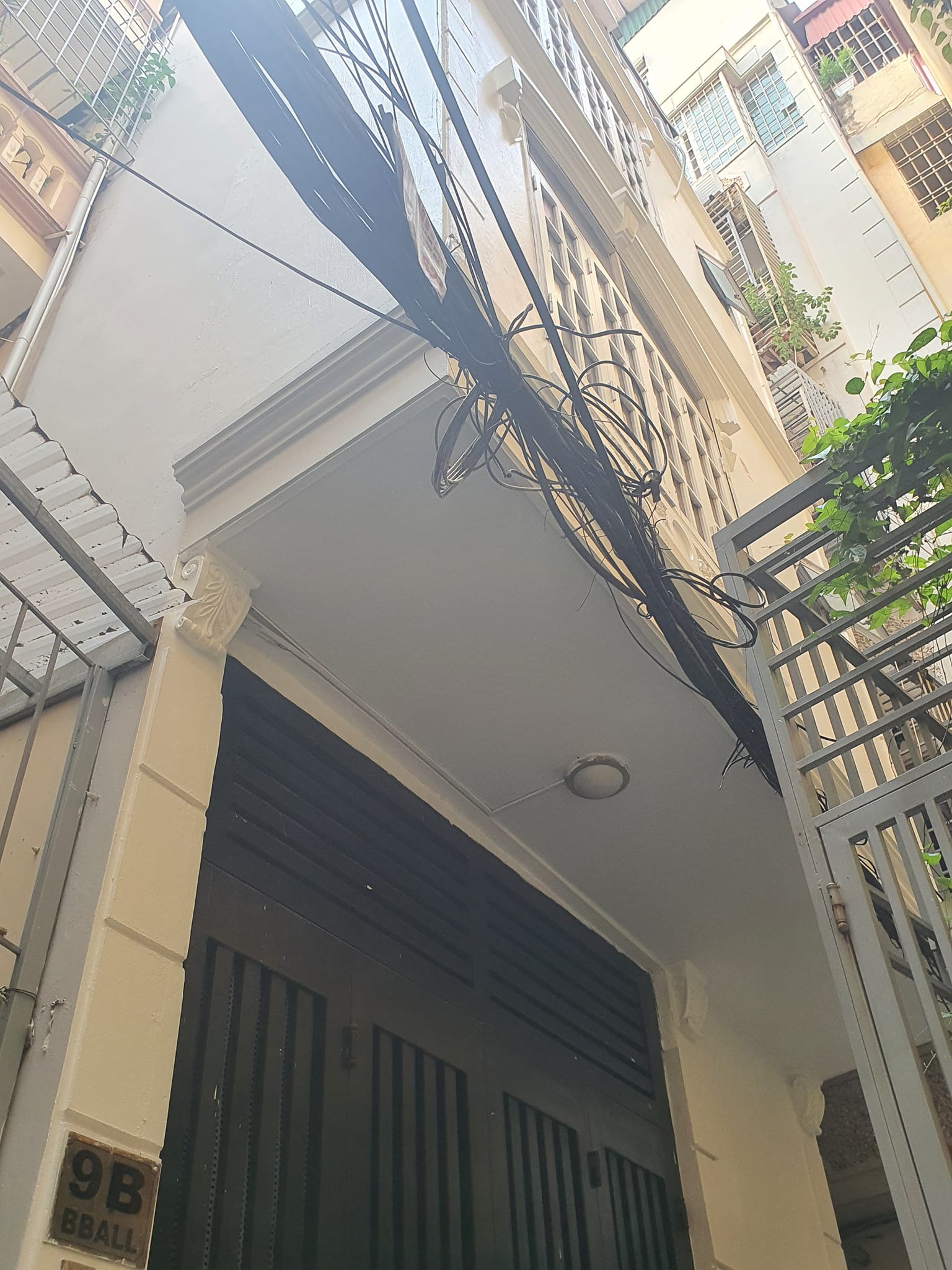 BÁN GẤP NHÀ TÂY SƠN -NHÀ DÂN XÂY ĐẸP- (NHỈNH 6 TỶ-)SAU MẶT PHỐ 1 NHÀ