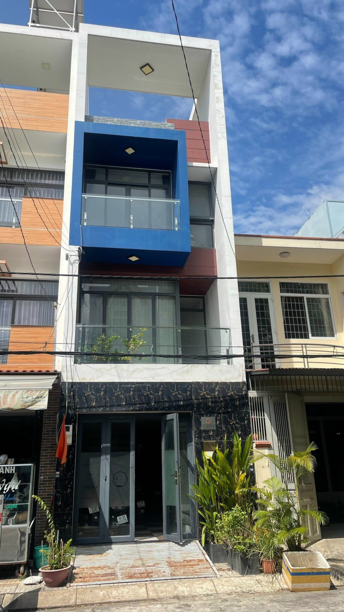 Bán nhà mặt tiền đường Quách Đình Bảo ,DT:4x19m đúc 4 tấm nhà mới giá 10.3 tỷ.