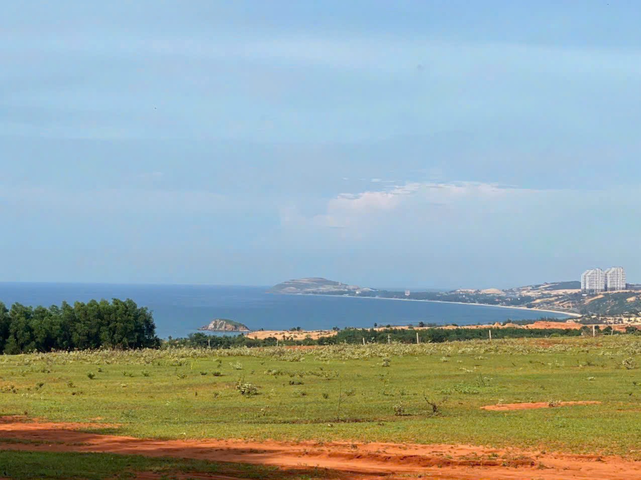 Sở hữu hơn 6 sào View Biển Hòa Thắng cực đỉnh - Cách Đường 706 chỉ 500m - Gía tốt.