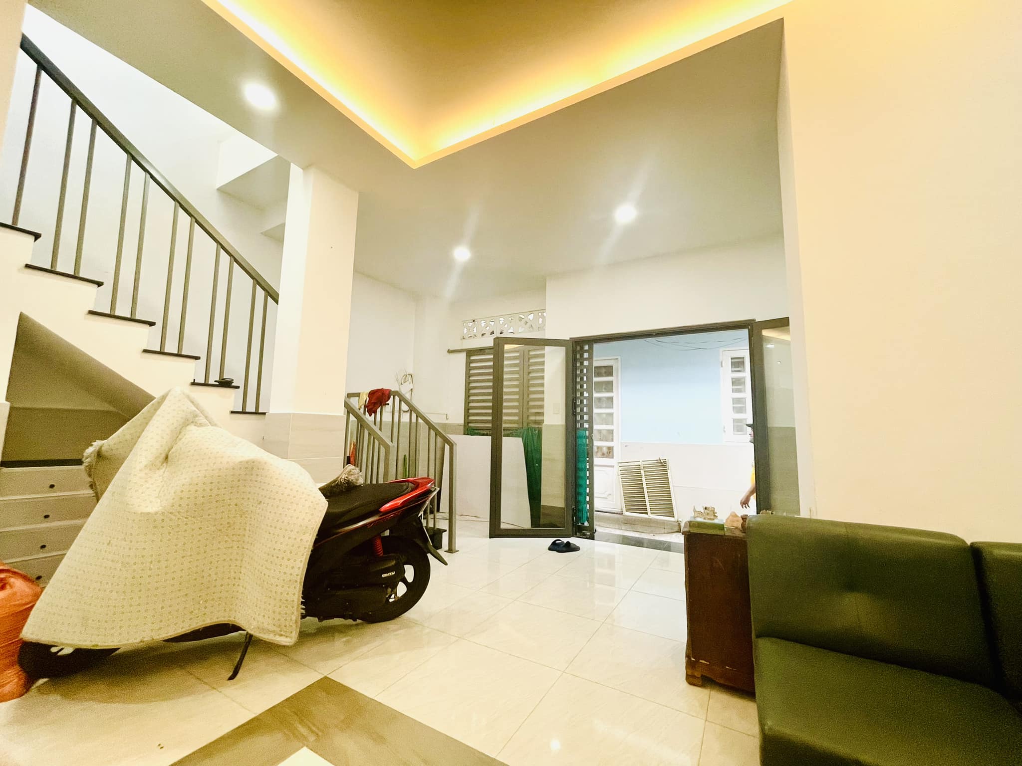 CHỦ GIẢM GIÁ CỰC MẠNH CHỈ CÒN 4.4 TỶ. NHÀ BÌNH THẠNH - 42M2 - ĐANG CHO THUÊ 11TR/TH.