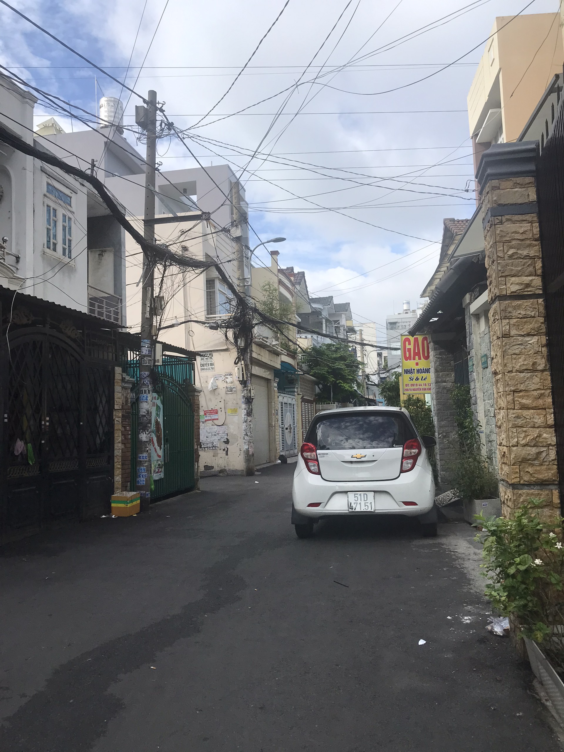 NHÀ BÁN HXH PHAN HUY ÍCH 3 LẦU 3PN SD 92M2 NHỈNH 4 TỶ.