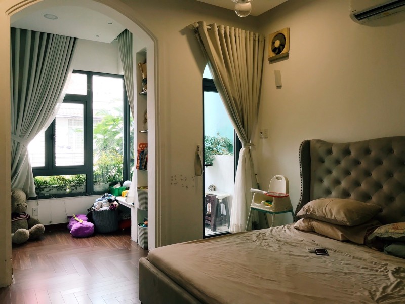 Bán nhà HXH Thành Thái, Quận 10, gần 60m2, ngang 4.5m, giá tốt.