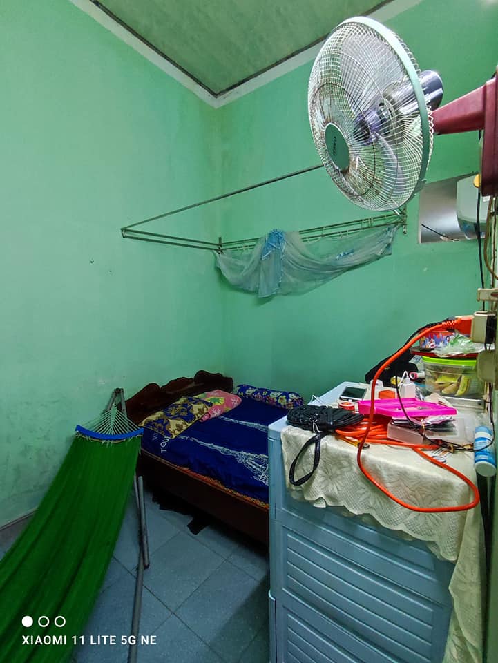 Bán Nhà Hẻm Đường Trần Hưng Đạo P.Lê Hồng Phong Quy Nhơn , Mê Lỡ , Giá 3 Tỷ.