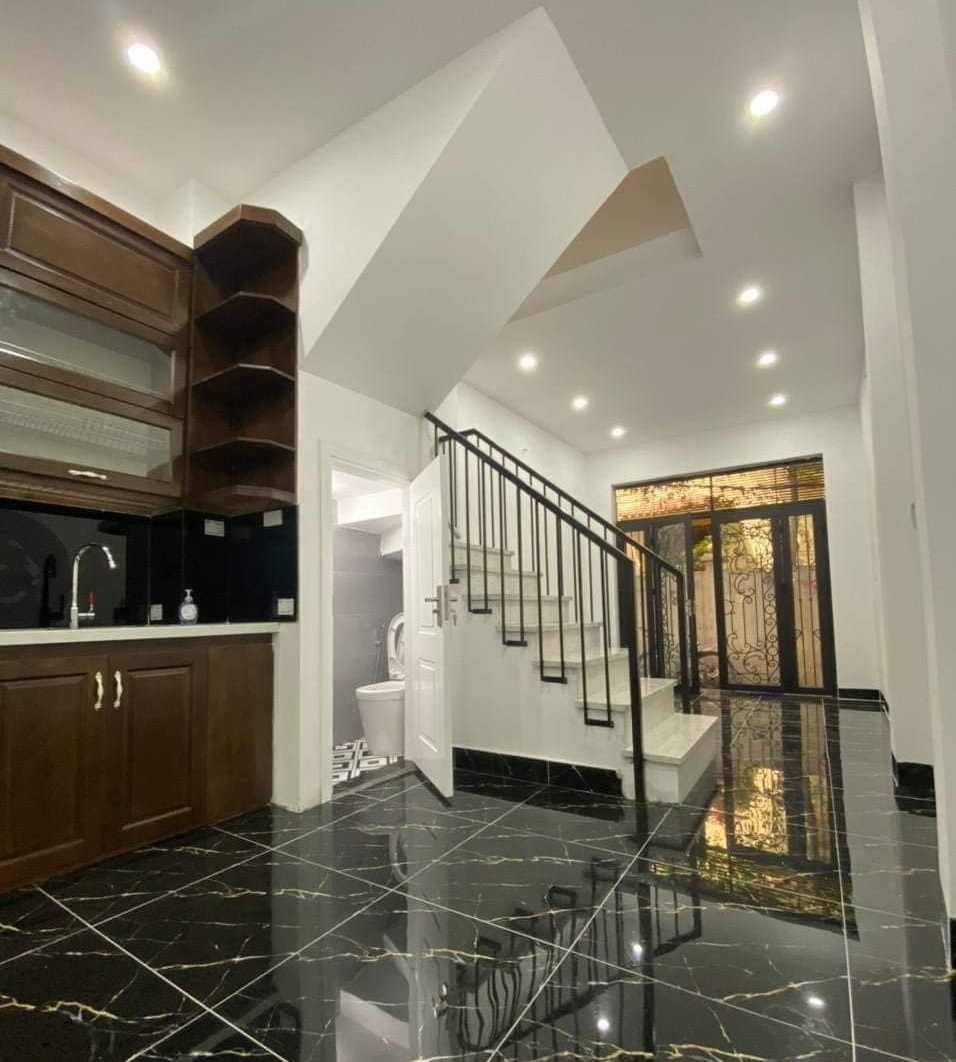 NHÀ ĐẸP Ở LUÔN - SIÊU PHẨM CẦU GIẤY – 4 TẦNG, 33M – NHỈNH 4 TỶ