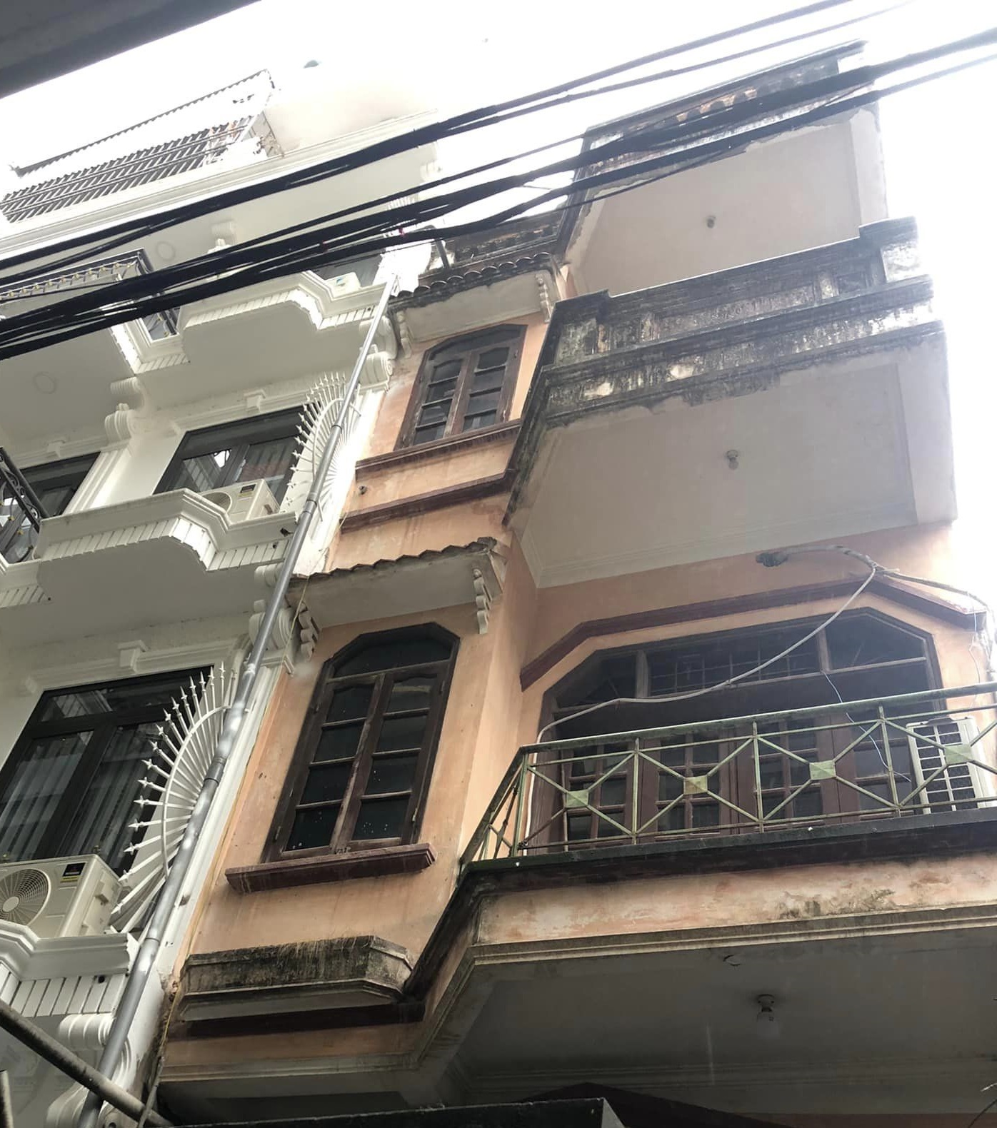 TRUNG TÂM CẦU GIẤY – NGÕ THÔNG – BÁN ĐẤT TẶNG NHÀ – THÔNG SỐ ĐẸP – 59M, 5.5 TỶ.