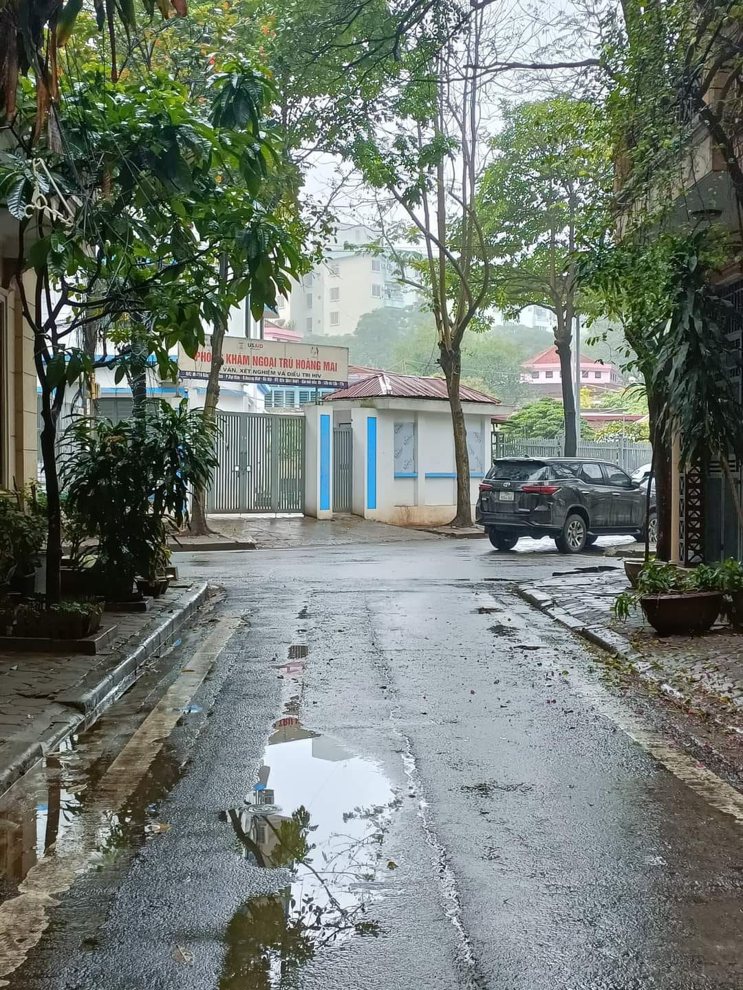 CẦN CHO THUÊ TOÀN NHÀ VĂN PHÒNG 4 TẦNG KĐT BẮC LINH ĐÀM 73M, 22 TRIỆU/THÁNG, KD VĂN PHÒNG TUYỆT ĐỈNH.