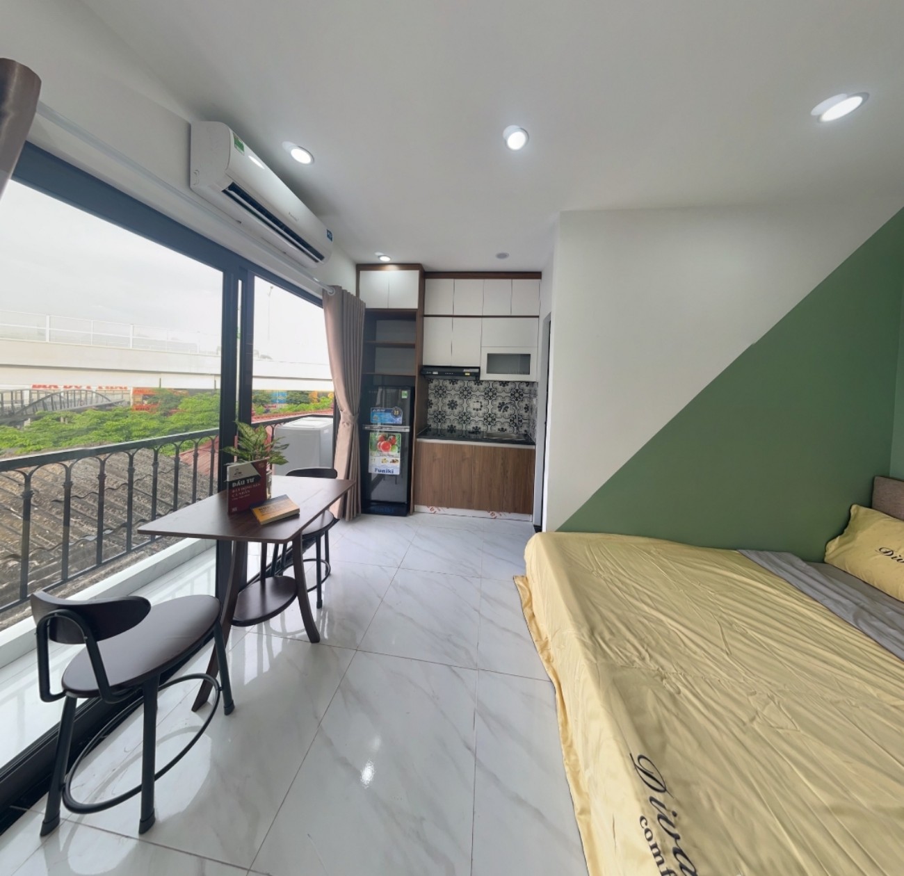 Bán Tòa CC Mini 65M2 Sát Phạm Văn Đồng. 13 Phòng. 80tr/tháng. Chỉ hơn 10 Tỷ.