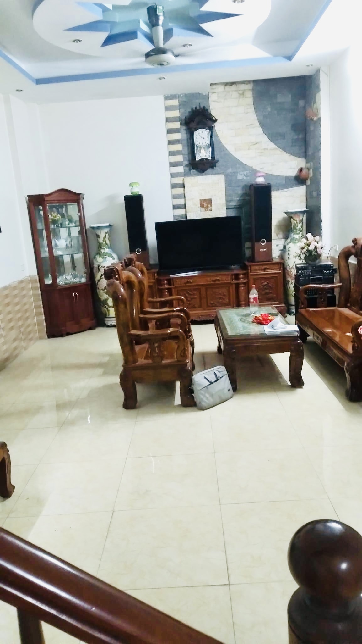 BÁN NHÀ ĐƯỜNG HOÀNG MAI - 61M 5 TẦNG MT 4.3M - NHỈNH 6 TỶ 10M RA MẶT PHỐ LÔ GÓC NGÕ RỘNG 6 PHÒNG NGỦ Ở HOẶC CHO THUÊ DÒNG TIỀN