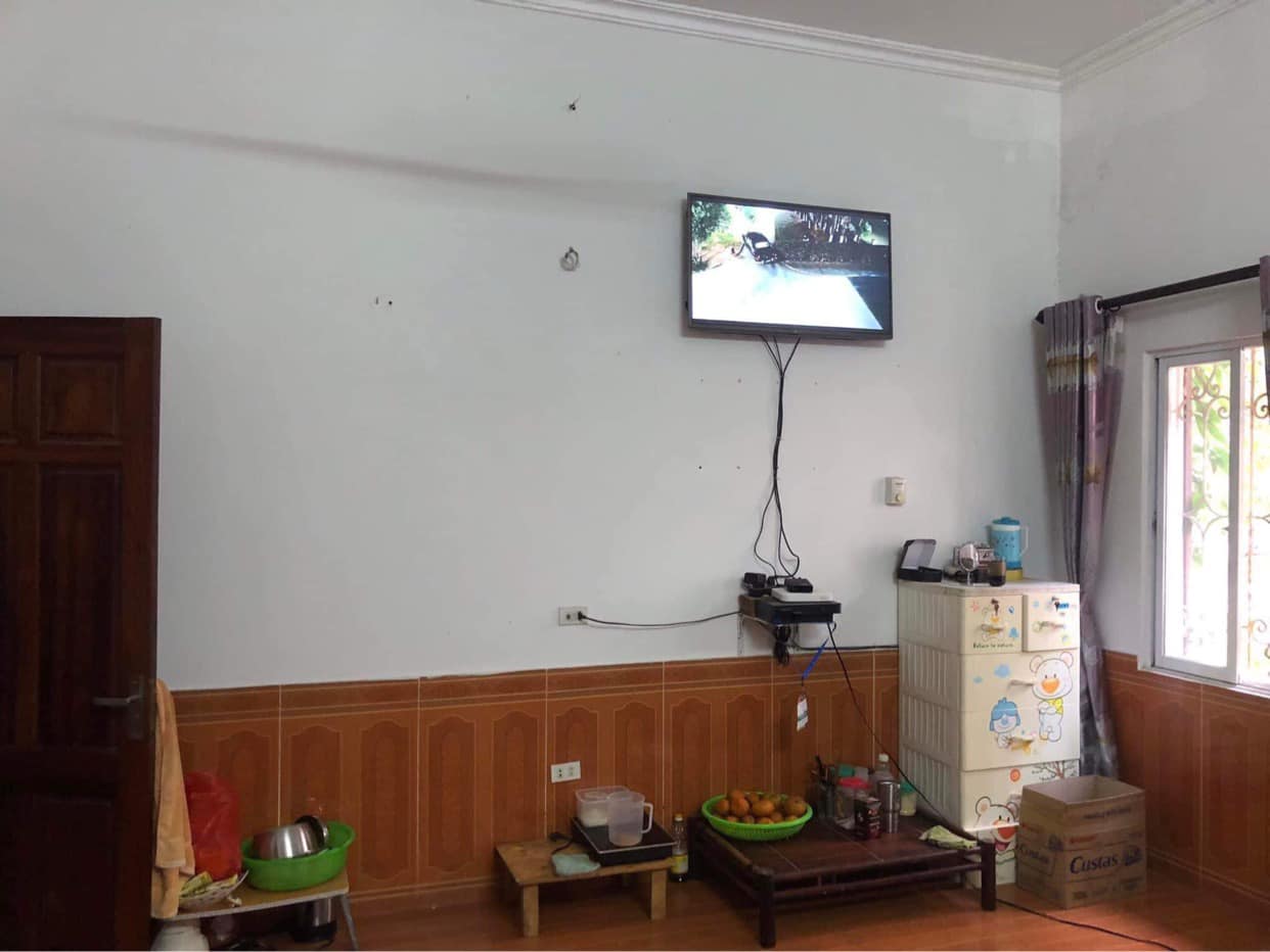 Nhà mặt phố Chùa Vua, gần Chợ Trời, 62m2, MT 4.5m, sổ vuông đẹp, 21.5 tỷ.