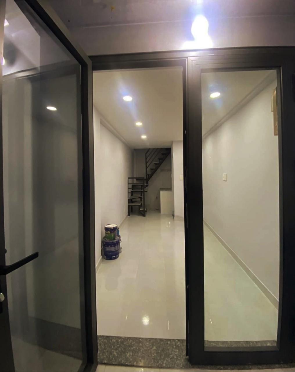 Bán Nhà F5 Phú Nhuận Thích Quảng Đức - DTSD 29M2 chỉ 2 tỷ.