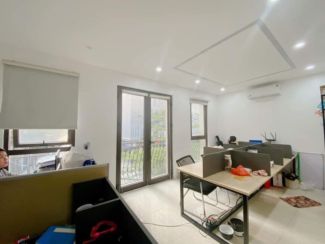 40m2