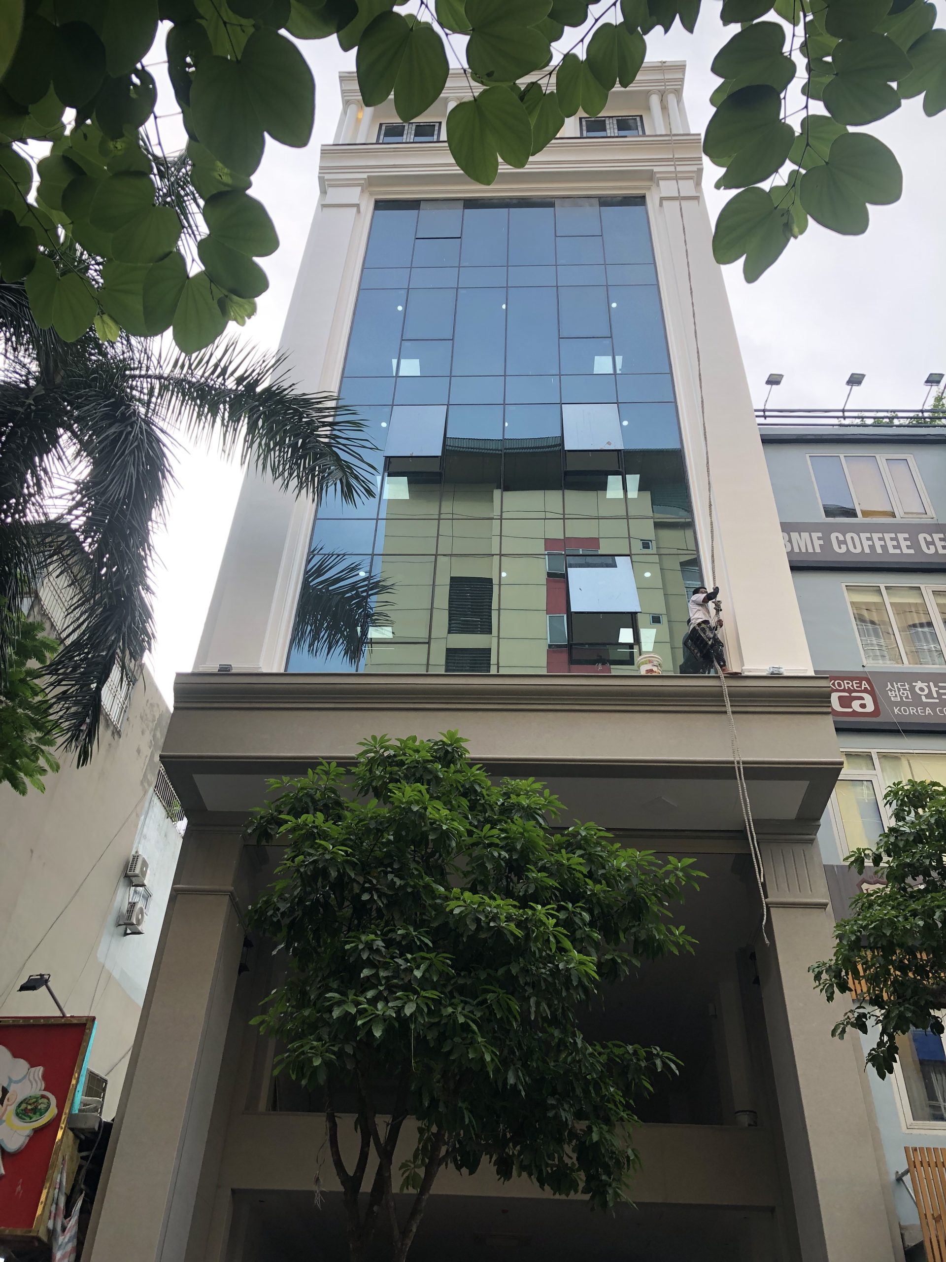140m2