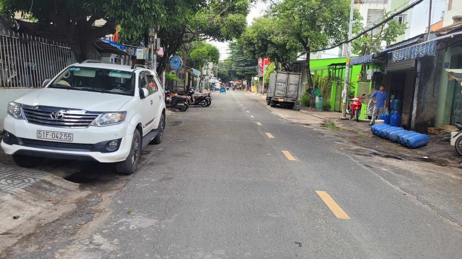 BÁN NHÀ HẺM XE KHÁCH.GÒ DẦU. TÂN PHÚ.30m2.2TẦNG .chỉ 2T.ỷ9.