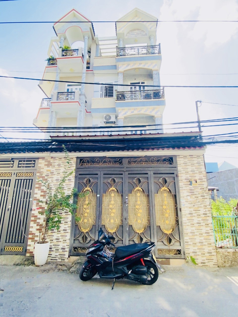 Tân hòa đông, bình trị đông, bình tân.