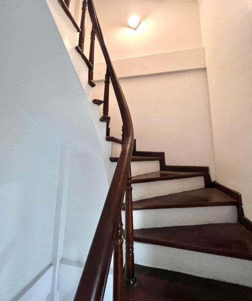 Cực hiếm Triều Khúc Thanh Xuân,nhà đẹp 35m 5tầng mặt tiền 4.5m giá chỉ 4tỷ