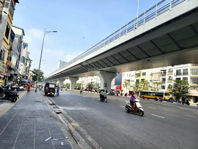 Cần bán lô đất vàng MP Trường Chinh, vị trí KD siêu đỉnh, giao thương thuận tiện, 110m2, MT 6.2m, 21 tỷ(TL)