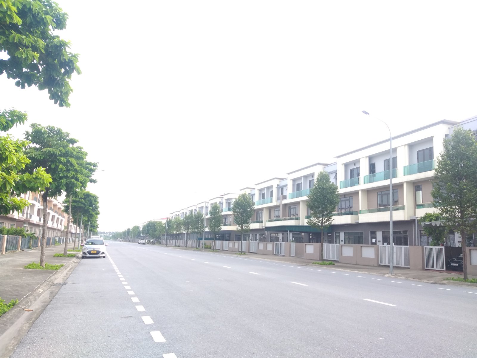 Giá 6,x tỷ ( x nhỏ nhất ) có ngay nhà phố trục phố đi bộ rộng 26m tại KCN Vsip Từ Sơn.