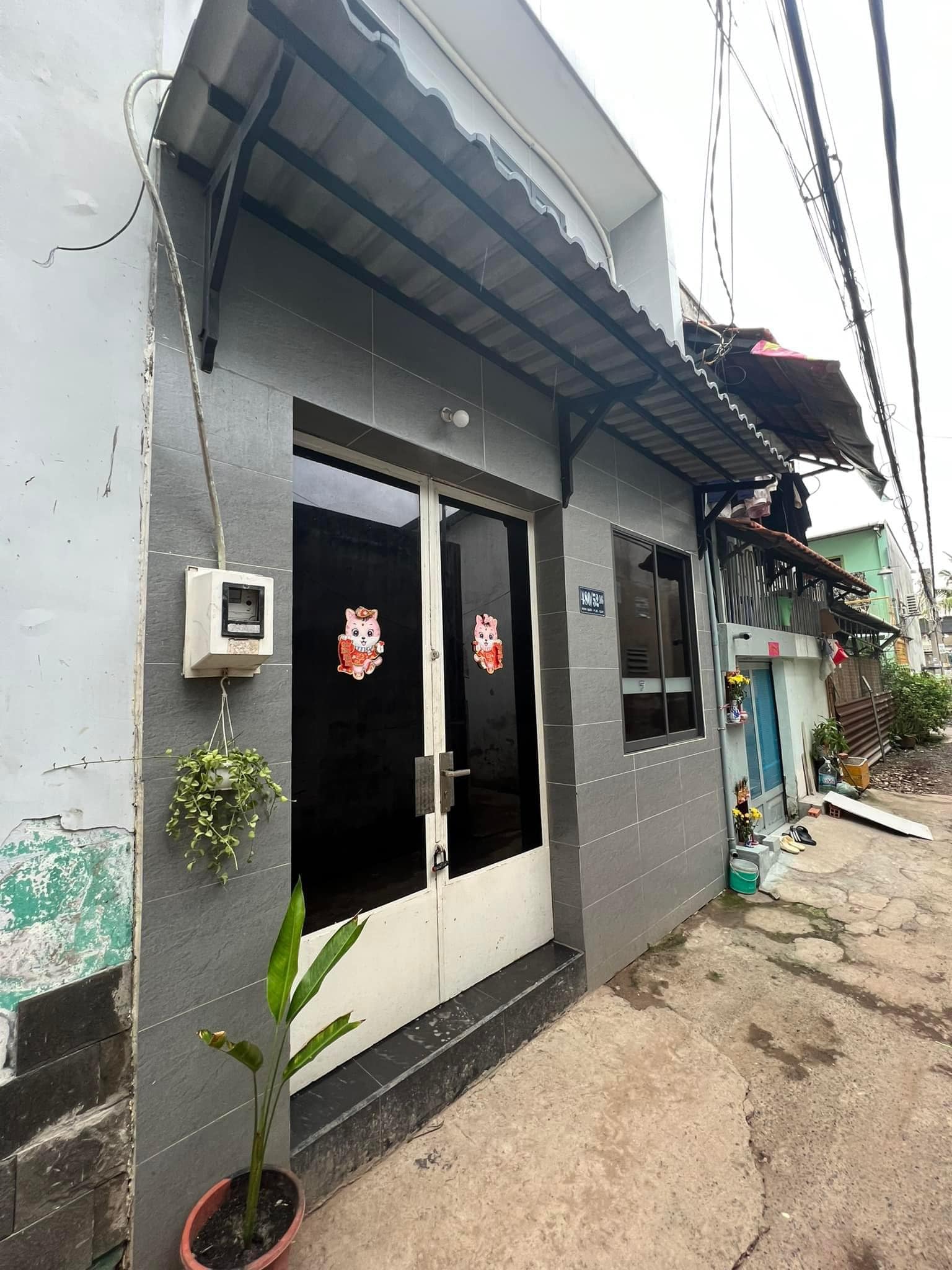 CHỈ 2.7 TỶ - NHÀ THÍCH HƠP CHO GIA ĐÌNH NHỎ - VÀO Ở NGAY/