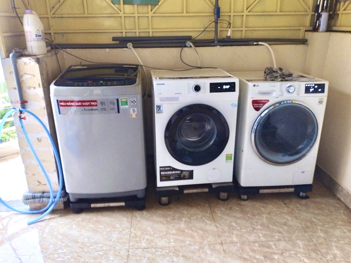 CHDV - DÒNG TIỀN 50TR/THÁNG - 7 TẦNG - HẺM OTO..