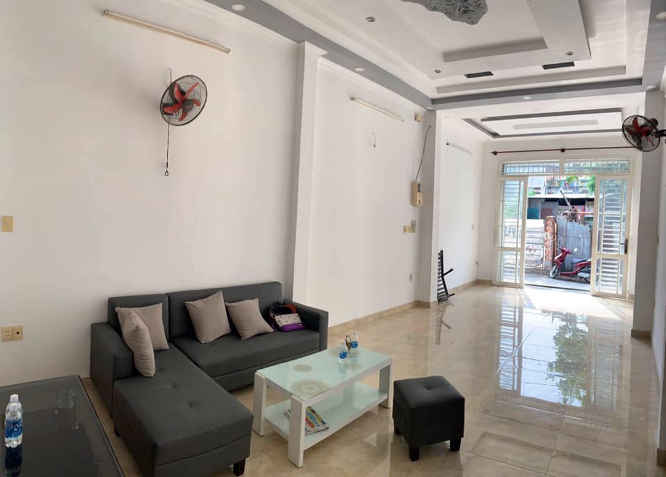 LÊ VĂN THỌ - NHỈNH 5 TỶ - DIỆN TÍCH 70M2- HẺM XE TẢI ĐẬU CỬA- NỞ HẬU.