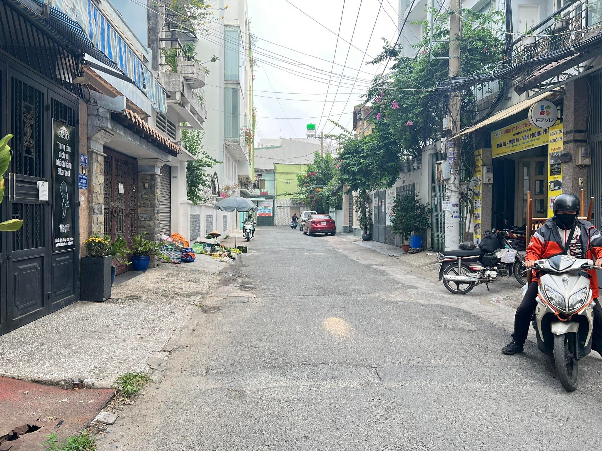 NHÀ BIỆT THỰ HOÀNG HOA THÁM- 102M2 8X 13- THIẾT KẾ ĐẸP- GIÁ 17 TỶ.