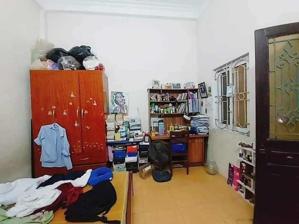 Nhà mặt phố Thọ Lão, kinh doanh tốt, 128m2, MT 7m, sổ vuông đẹp, giá 32 t.