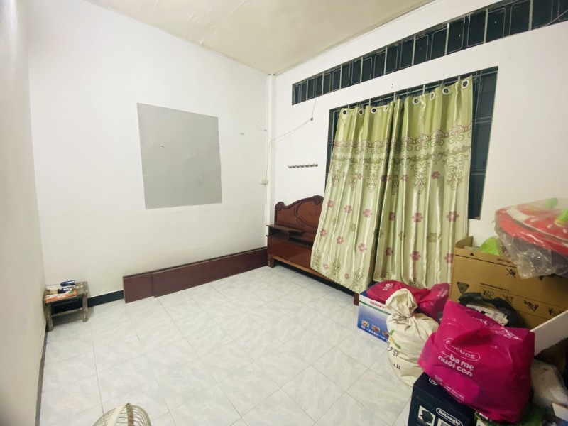 Bán gấp nhà Đặng Minh Trứ, Tân Bình, 55m2, ngang 5m, chỉ 90tr/m2