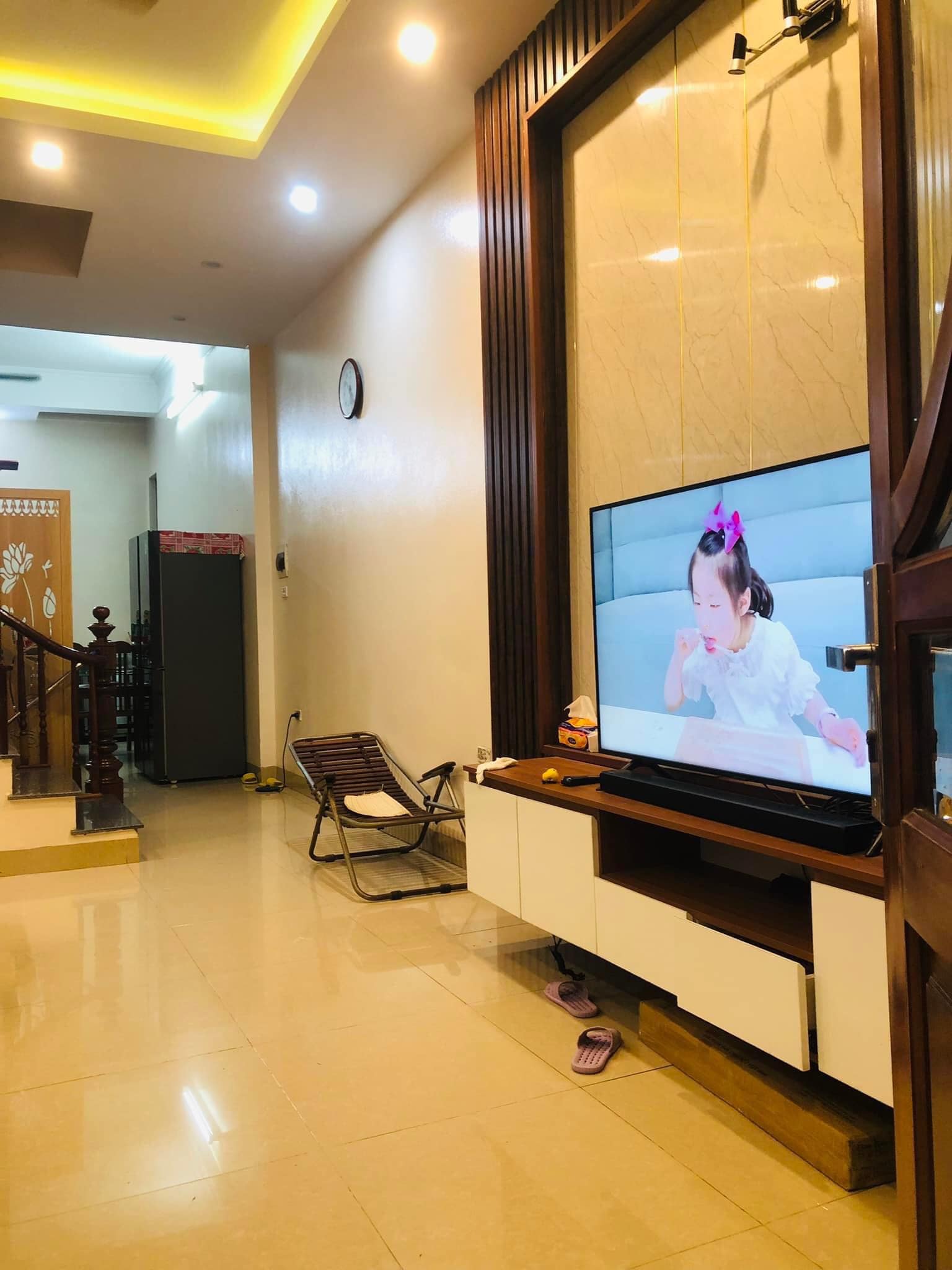 Bán nhà SIÊU CHẤT CỔ NHUẾ OTO ĐỖ CỬA 69m2 x 4 tầng dân tự tk xây chất lừ, 9,8 tỷ