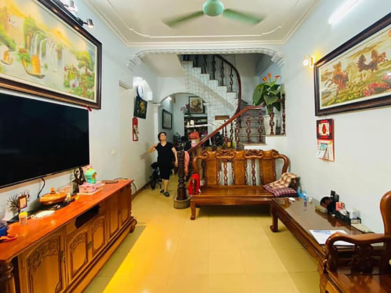 ban-can-nha-so-16-ngo-139-nguyen-van-cu-long-bien-4