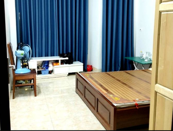 ban-can-nha-so-21-ngo-489-nguyen-van-cu-mat-tien-4m-2