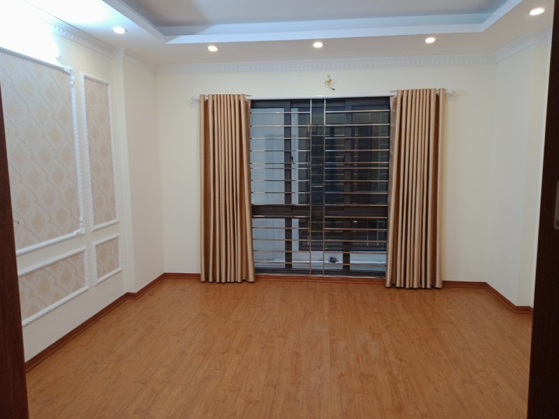 Bán nhà lô góc Xã Đàn 48m2 4 tầng, mt 5m, oto đỗ cửa, 2 thoáng vĩnh viễn, 5 tỷ