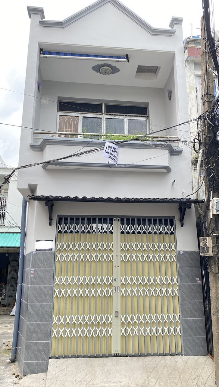 Bán nhà HẺM XE HƠI 8M 1 Sẹc, Đường Trịnh Đình Trọng, Q.Tân Phú, 40m2(3.5x11), 3 TẦNG