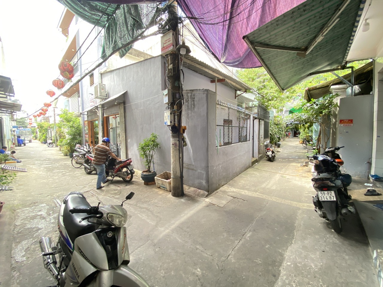 Bán nhà HẺM XE HƠI 5M Đường Trịnh Đình Trọng, Quận Tân Phú, 60m2(5.4x11.1) Đang cho thuê 12tr/th.