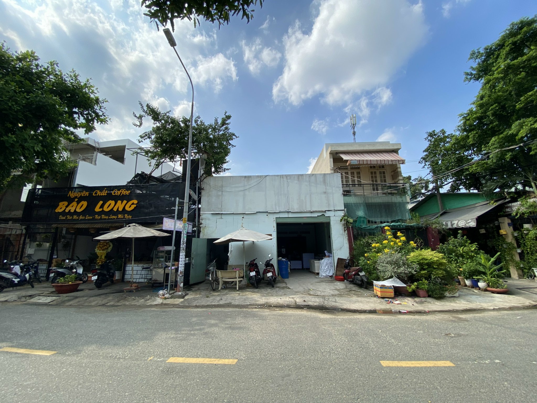 Bán nhà MẶT TIỀN 16M + VỈA HÈ, Phường Tân Quý, Quận Tân Phú, 180m2(8x22.5) nở hậu.