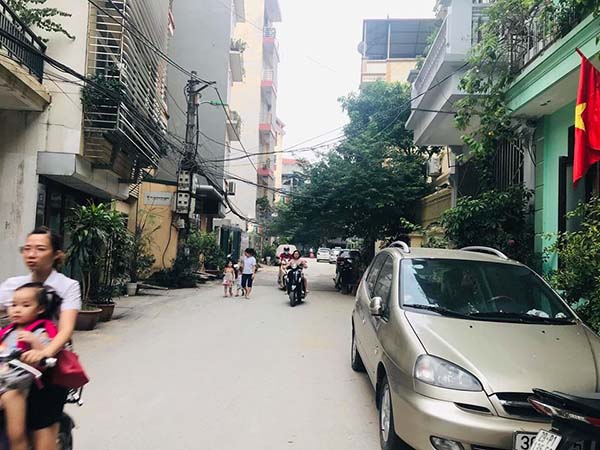 2 ban-nha-ngo-55-nguyen-ngoc-nai-2