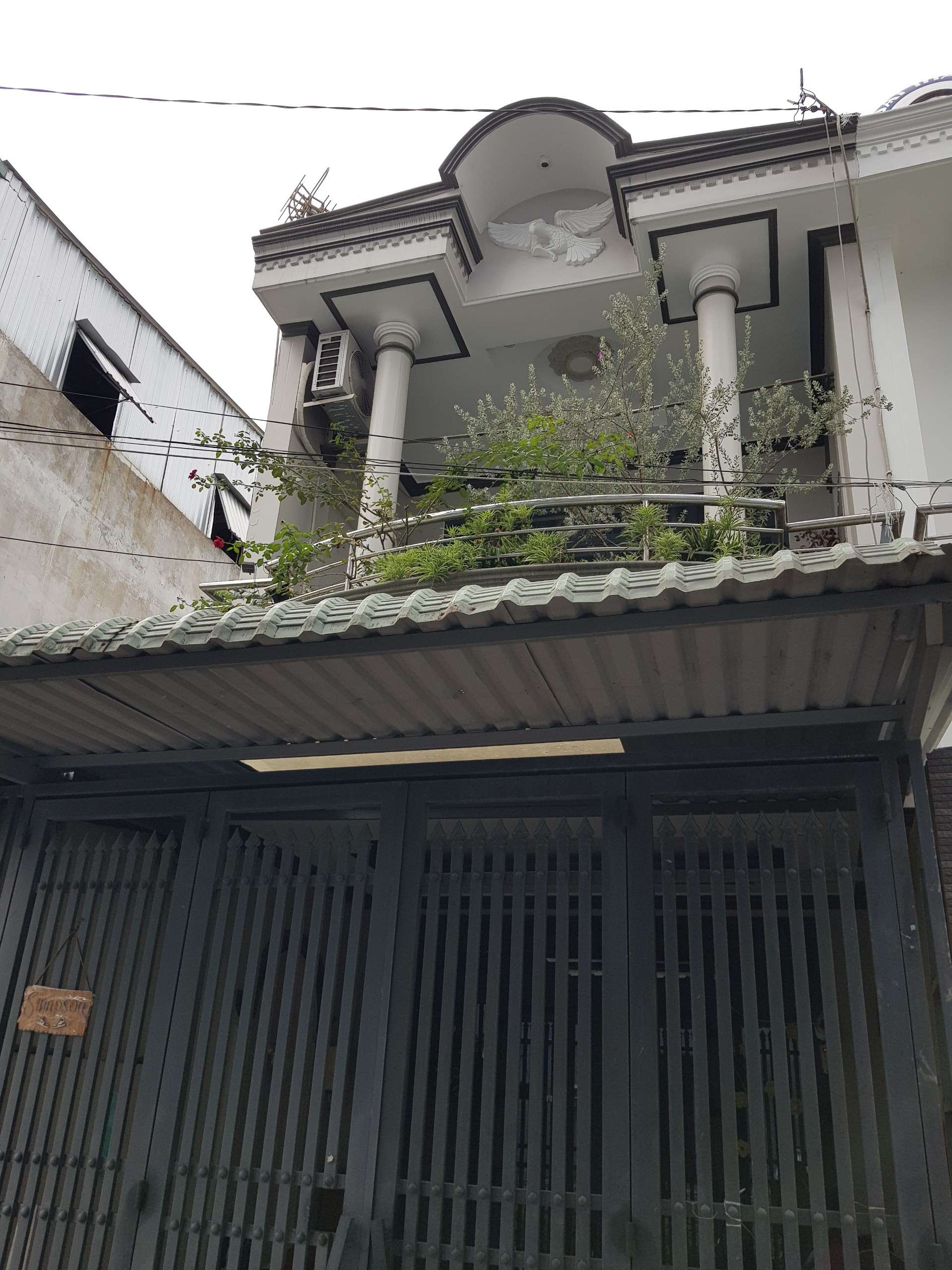 Bán Nhà mới đường Phùng Văn Cung, Phú Nhuận, 70m2, 6.5 tỷ còn TL được.