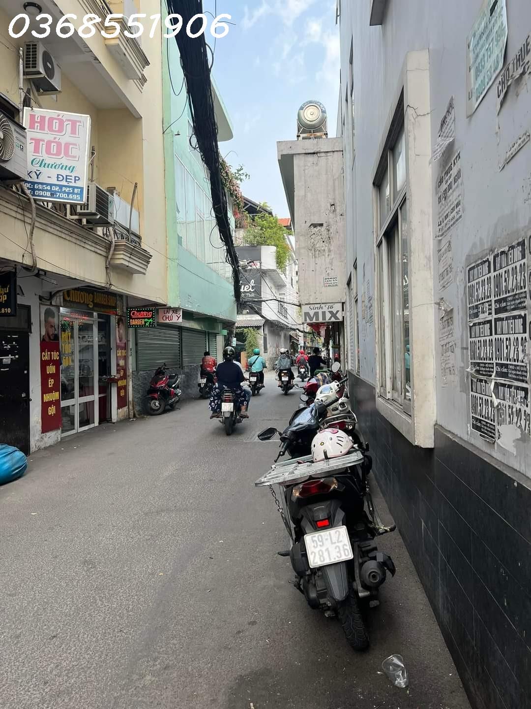 Hẻm Xe Hơi Khu D2 Bình Thạnh - Rẻ Nhất Khu Vip Nhất Bình Thạnh 67m2 chỉ 6.9 tỷ.