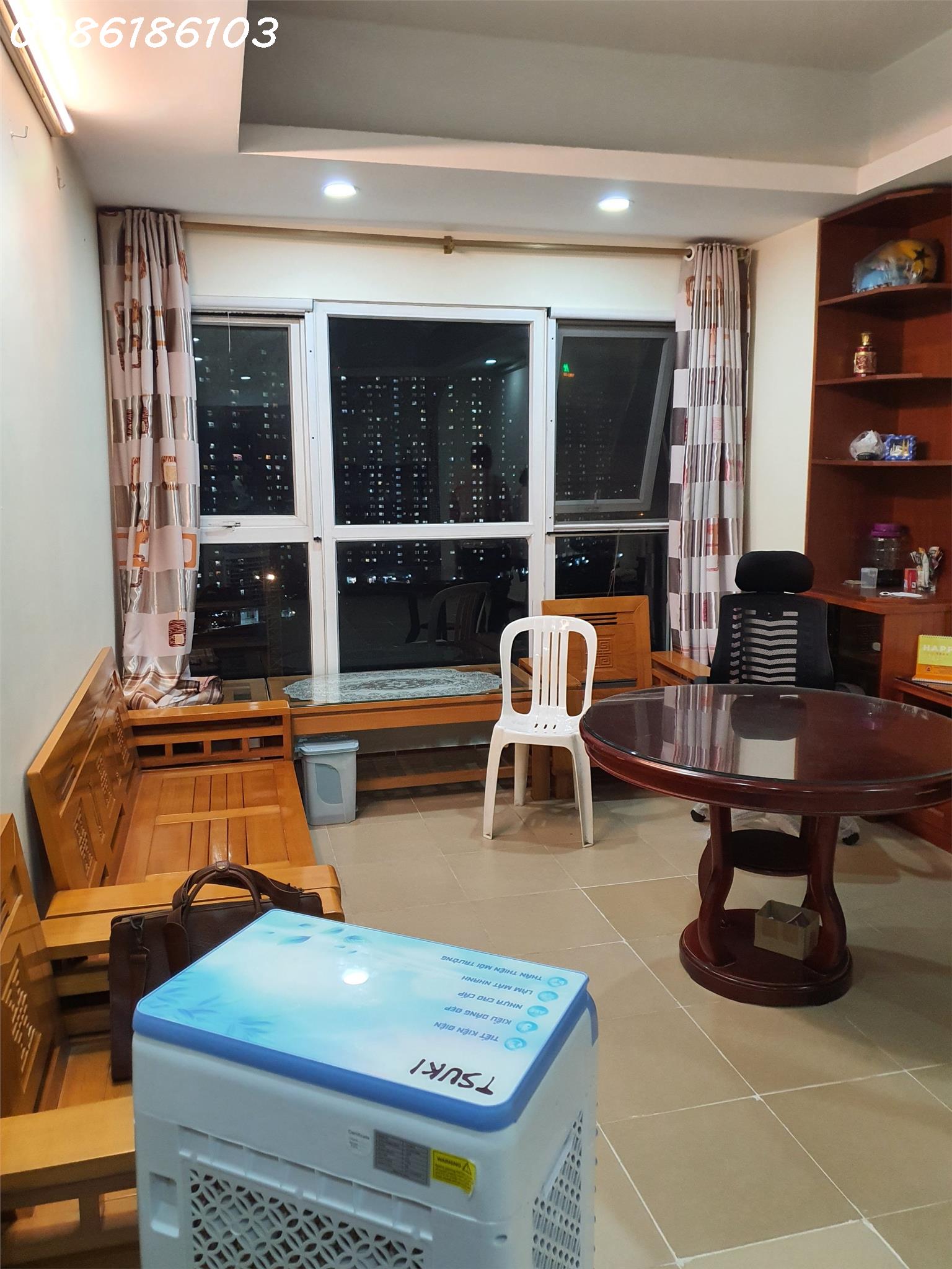 Chính chủ gửi bán căn hộ 2PN 2WC tòa CT8 KDT Dương Nội, Q Hà Đông, TP Hà Nội.